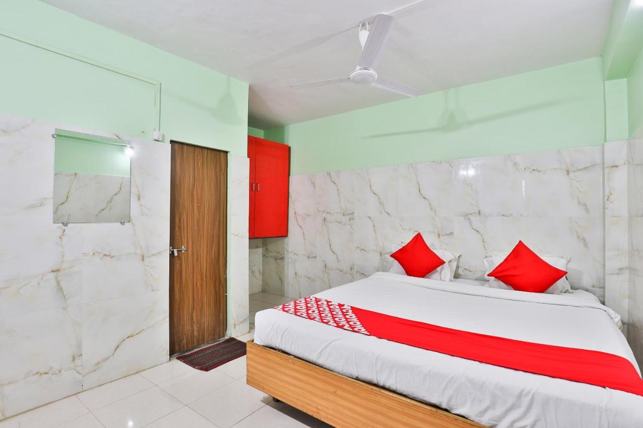 Oyo 24833 Hotel Silver Daman Eksteriør billede