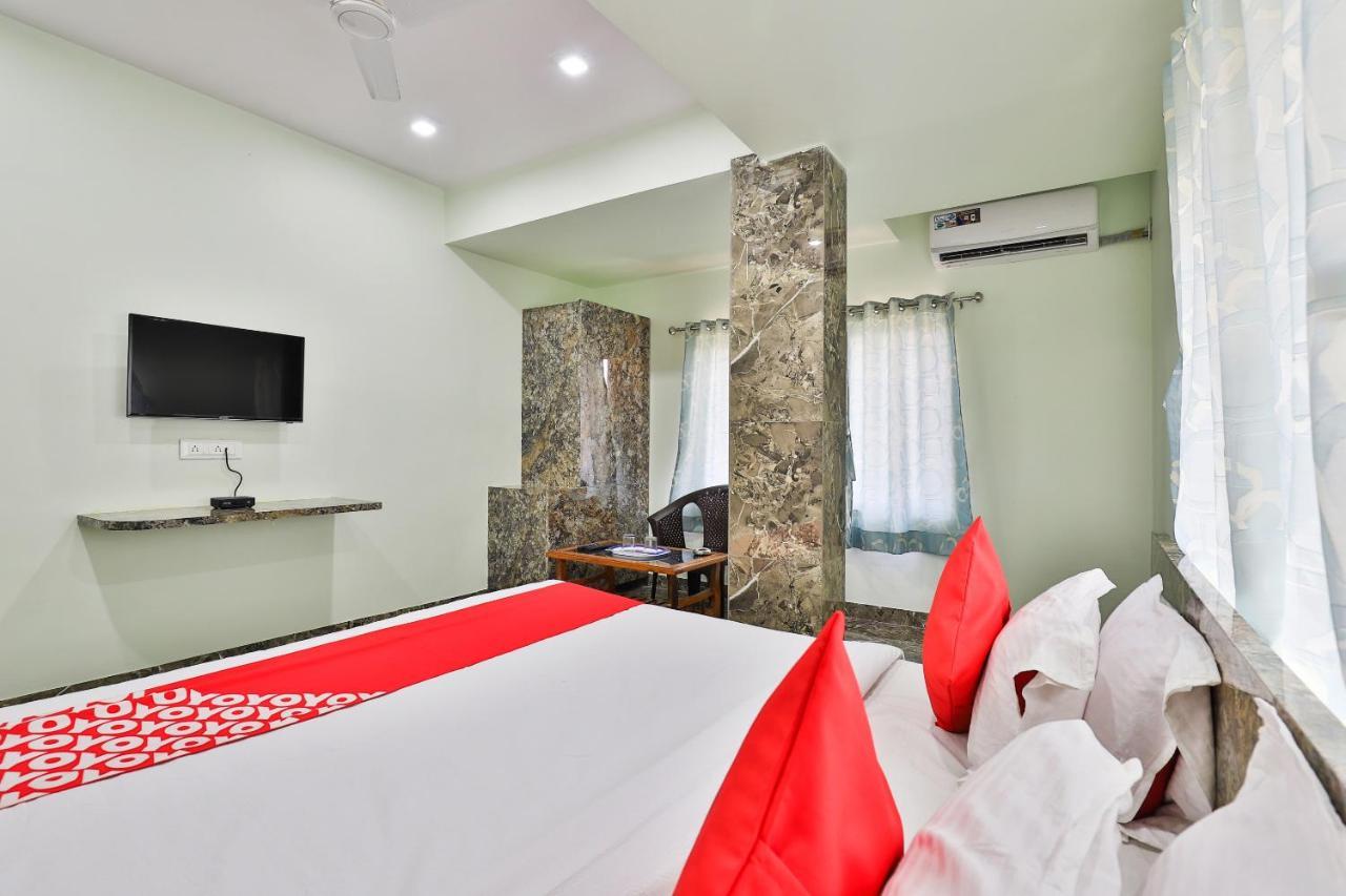 Oyo 24833 Hotel Silver Daman Eksteriør billede