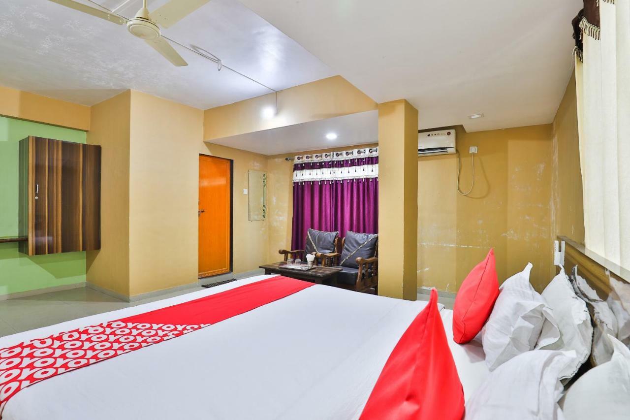 Oyo 24833 Hotel Silver Daman Eksteriør billede