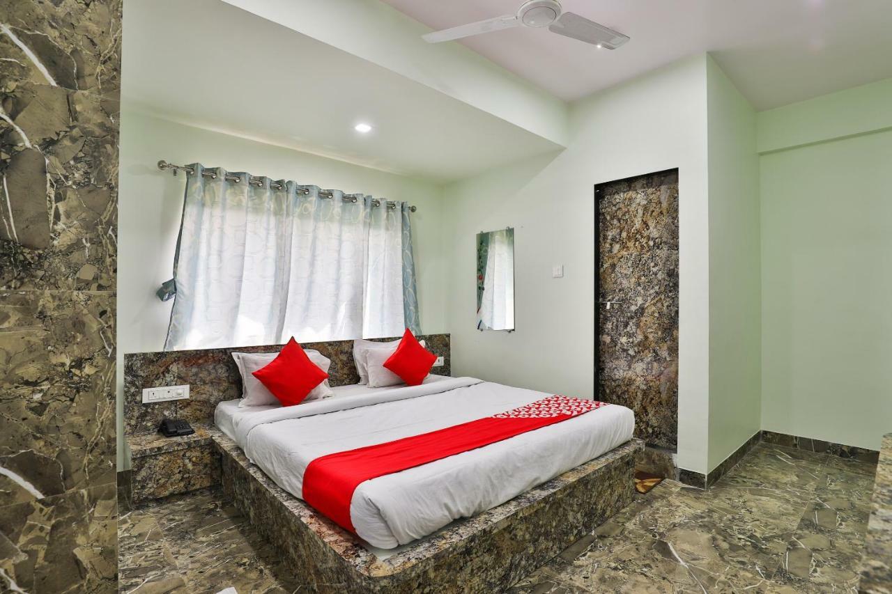 Oyo 24833 Hotel Silver Daman Eksteriør billede